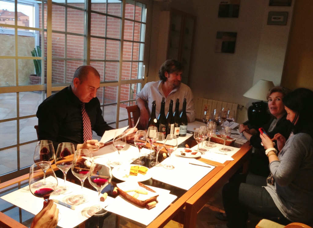 En_torno_al_vino_bobal_2